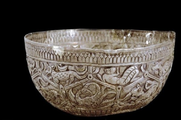 انسان‌ها  از دوره پیش از تاریخ چگونه در ایران زندگی می کردند؟