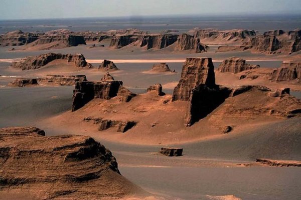 نصب دوربین‌ پایش تصویری در منطقه ثبت جهانی «شهداد»