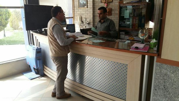 بازرسان صنفی با حکم ماموریت به دفاتر خدمات مسافرتی مراجعه می کنند
