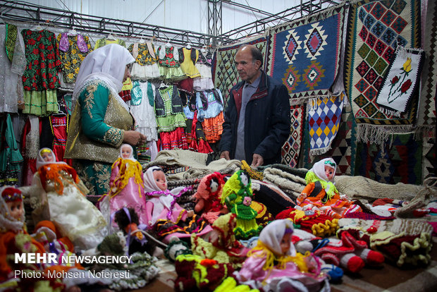 فراخوان سومین جشنواره فجر هنرهای سنتی و صنایع دستی اعلام شد