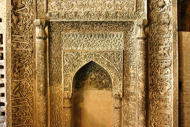 معماری سلجوقی همه ویژگی‌های معماری ایرانی را دارد
