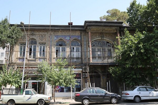 بنای ۱۲۰ساله قاجاری توسط شهرداری منطقه ۱۱ مرمت می‌شود
