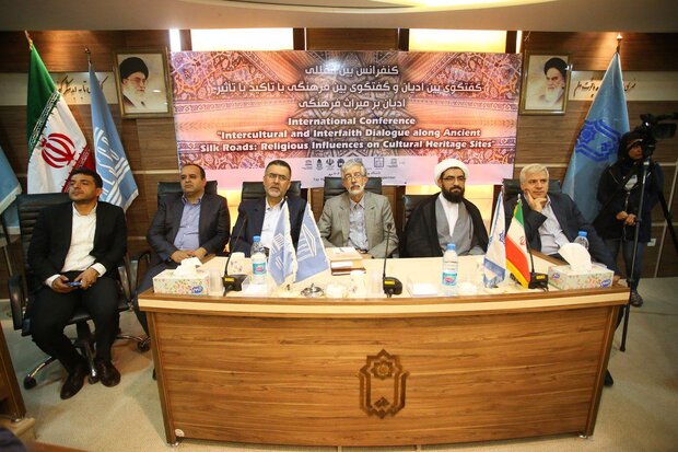 گفتگوی ادیان در فرهنگ ایرانیان امری طبیعی و شناخته شده است