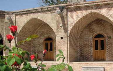 ازجریمه میلیاردی برای  یک کاروانسرا تا ممنوعیت تبلیغ ویزای تضمینی